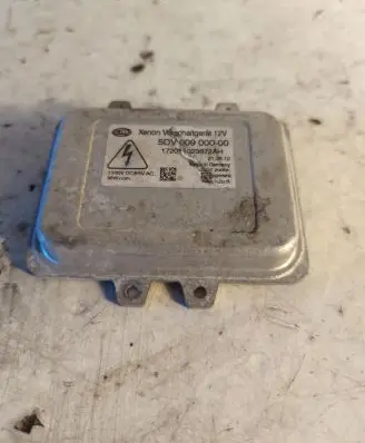 Jaguar XF X250 Headlight ballast module Xenon 5DV009000