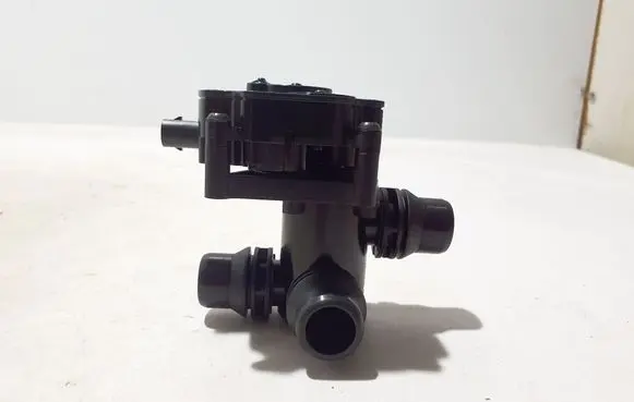 Mercedes-Benz GLC C253 Electric auxiliary coolant/water pump