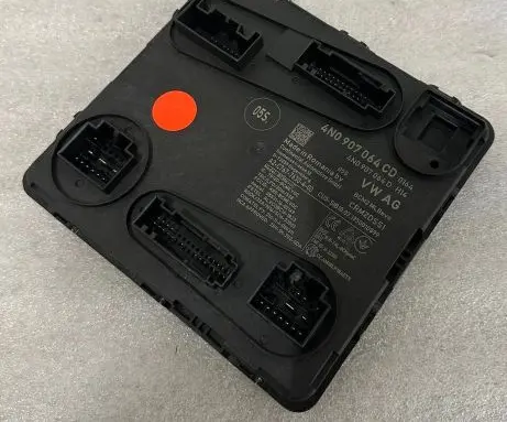Audi A7 S7 4K8 Central body control module 4N0907064CD