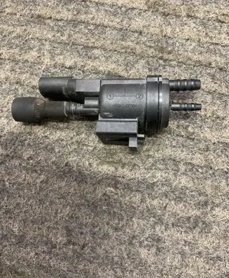 Mercedes-Benz Sprinter W906 Valve vacuum 0025407097