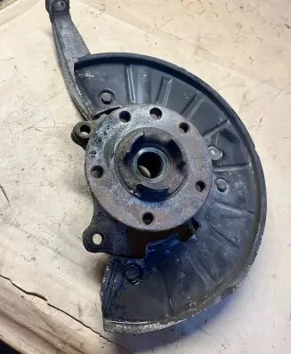 Audi Q7 4L Front wheel hub 7P6407245A