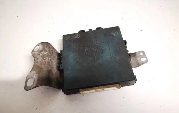 Lexus IS 220D-250-350 Other control units/modules 8967053010