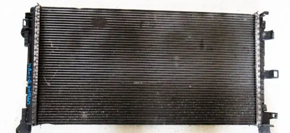 Renault Laguna III Coolant radiator 214000035R