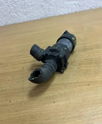 Mercedes-Benz C W203 Electric auxiliary coolant/water pump 2038350064 D8257