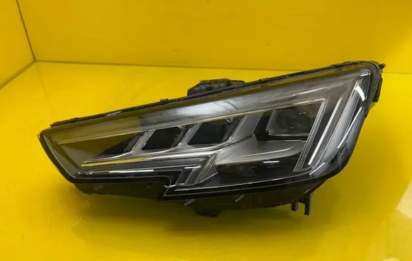 Audi A4 S4 B9 Headlight/headlamp 8W0941035