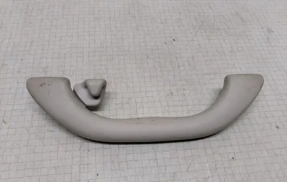 Volkswagen PASSAT B5.5 Rear interior roof grab handle 3B0857607A