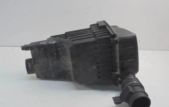 Air filter box