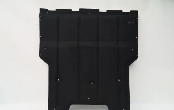 Audi Q3 8U Engine splash shield/under tray 8U0863821