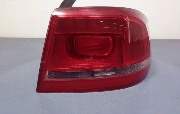 Volkswagen PASSAT CC Rear/tail lights 3AE945096C