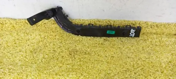 Suzuki SX4 S-Cross Rear bumper mounting bracket 71832-61