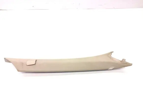 Land Rover Discovery 3 - LR3 (A) pillar trim EMB500200LUMD