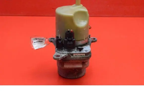 Volvo V50 Power steering pump 4N513K514DL