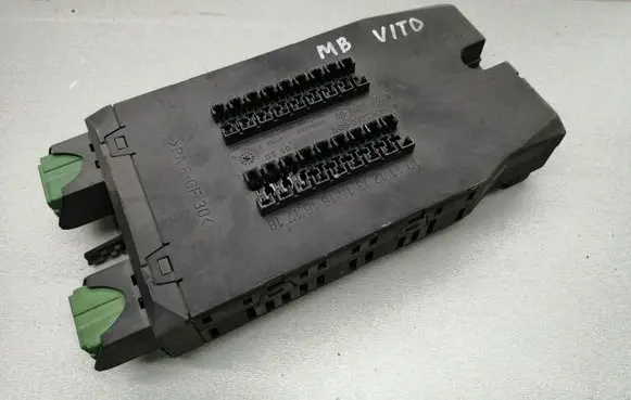 Mercedes-Benz Vito Viano W638 Fuse module 08501002 0005400650
