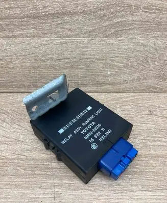 Toyota Corolla E120 E130 Other control units/modules 8281002020 05810231