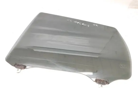 Rear door window glass