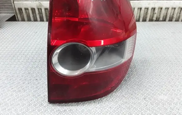 Volkswagen Fox Rear/tail lights 6128861
