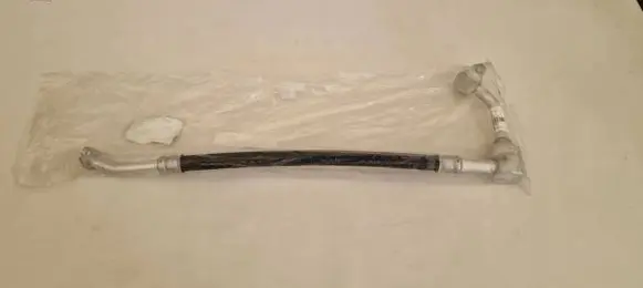 Land Rover Range Rover Evoque L538 Pneumatic air compressor intake pipe/hose LR067705