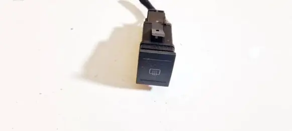 Volkswagen Polo IV 9N3 Windscreen/window heater switch 6q0959621 050.07