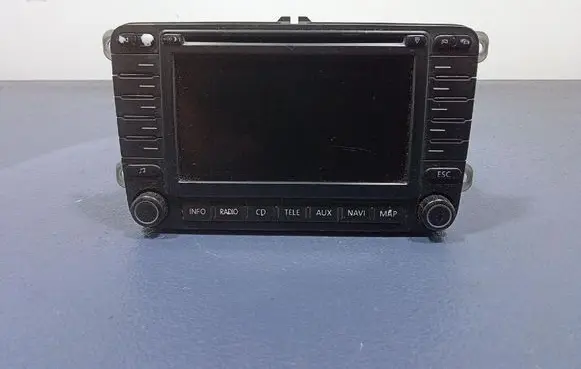 Volkswagen PASSAT B5.5 Radio/CD/DVD/GPS head unit 1T0035194B