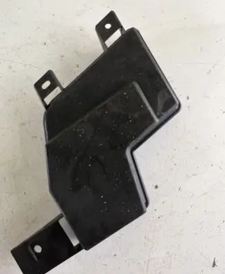 Vacuum air tank