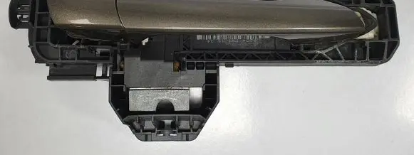 Mercedes-Benz CLS C218 AMG Front door exterior handle A2047601634