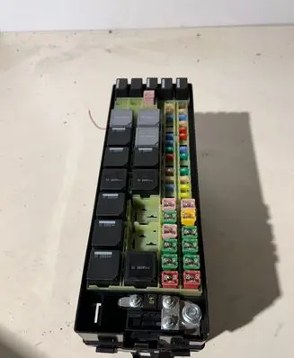Land Rover Discovery 4 - LR4 Fuse box set AH2214290BGB 273769620 961949010Z