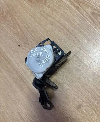 Mitsubishi Colt Rear seatbelt 0425044 225044