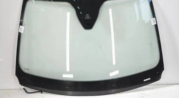 Fiat 600 Front windscreen/windshield window 