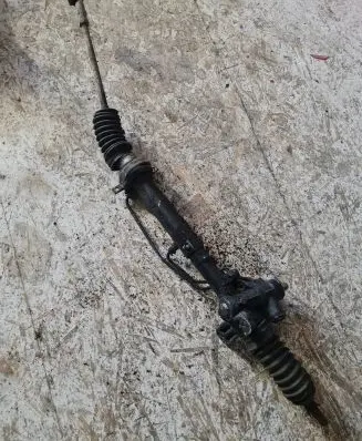 Volkswagen Golf III Steering rack 1H1422064