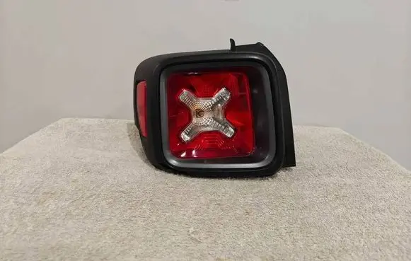 Jeep Renegade Rear/tail lights 52060587SX 20830125 JEEP520
