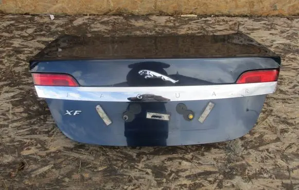 Jaguar XF X250 Tailgate/trunk/boot lid C2C41731