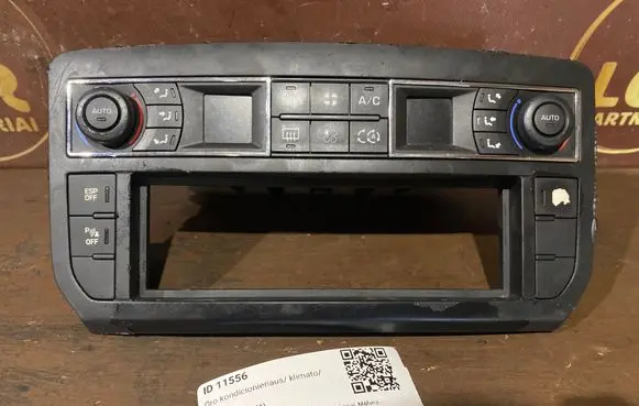 Citroen C5 Climate control unit V63580010019