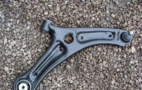 Ford Ecosport Front control arm GN15-3042-A