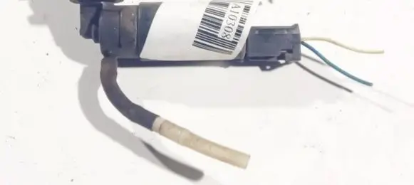 Toyota Corolla Verso AR10 Windscreen/windshield washer pump
