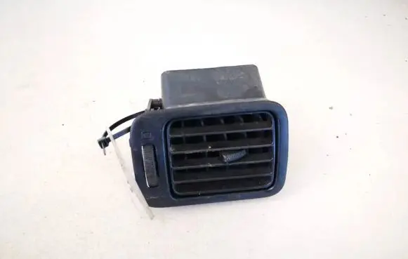 Subaru Forester SG Dash center air vent grill