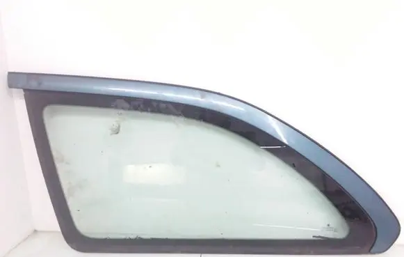 Skoda Octavia Mk2 (1Z) Rear side window