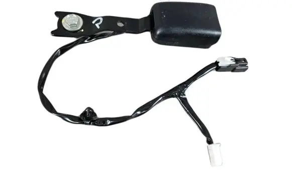 Mitsubishi Space Star Front seatbelt buckle