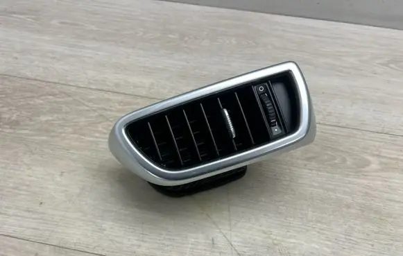 Porsche Cayenne (92A) Dashboard side air vent grill/cover trim 7P5819704D