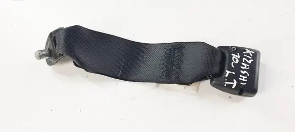 Suzuki Kizashi Rear seatbelt buckle 