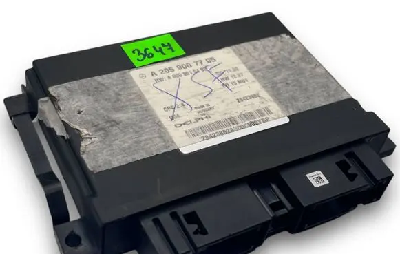 Mercedes-Benz C W205 Central body control module S3647 A2059007705