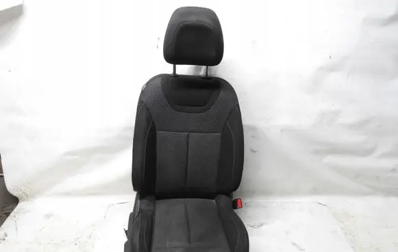 Peugeot 5008 Front passenger seat 9686219510