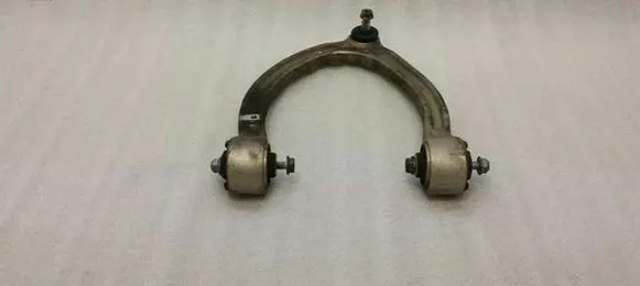 Mercedes-Benz S W221 Front upper control arm/wishbone A2213308907