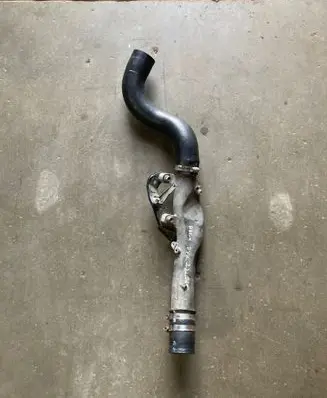 Intercooler hose/pipe