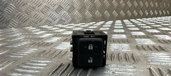 Lexus UX Central locking switch button 193302
