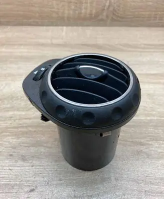 Alfa Romeo GT Dash center air vent grill 225495