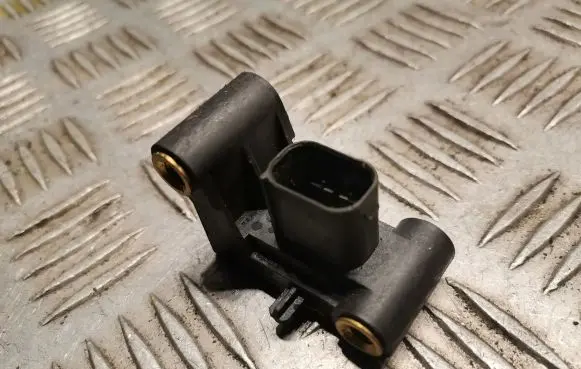 BMW 5 E60 E61 Airbag deployment crash/impact sensor 6977398