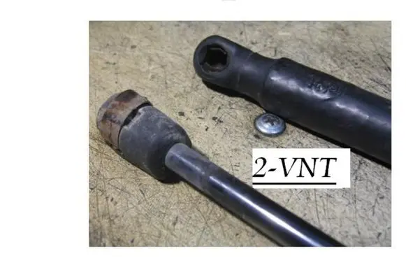 Peugeot 607 Tailgate strut 