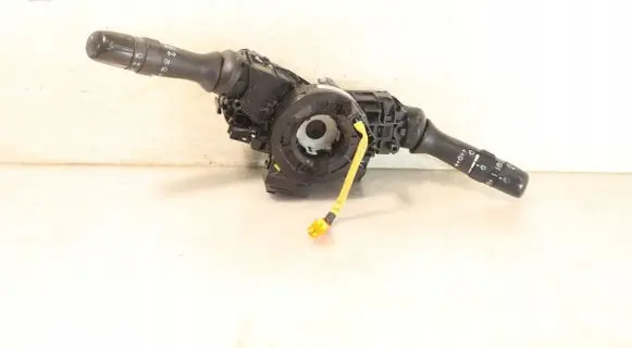 Toyota Corolla Verso AR10 Light switch