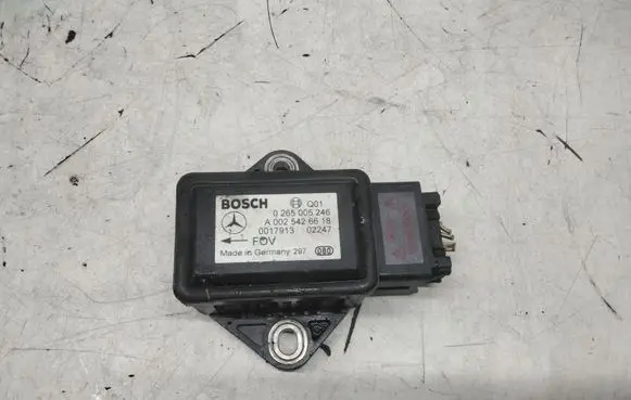 Mercedes-Benz E W211 ESP acceleration yaw rate sensor 0265005246