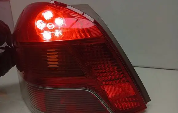 Toyota Yaris Rear/tail lights E412667